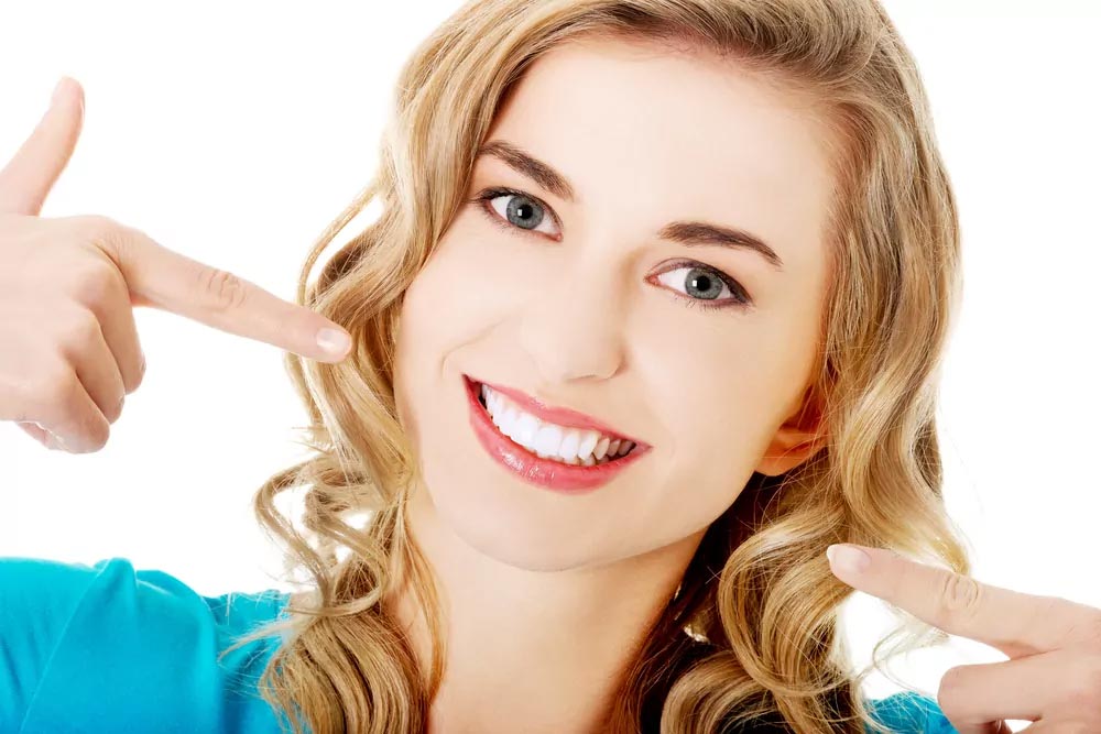 A women smiling